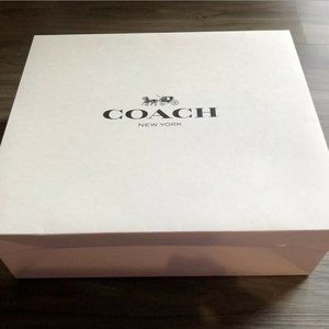 NEW COACH Medium Paper Gift Box - Size 10.5"x12.5"x4.5" - WHITE Color
